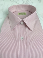 레드 핀스트라이프 셔츠