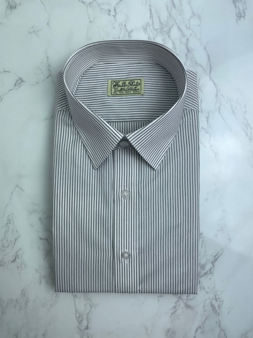 스탠다드 블랙 스트라이프 셔츠