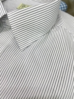 스탠다드 블랙 스트라이프 셔츠