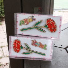 벽걸이 투명상자 속 우드 카네이션(2개)