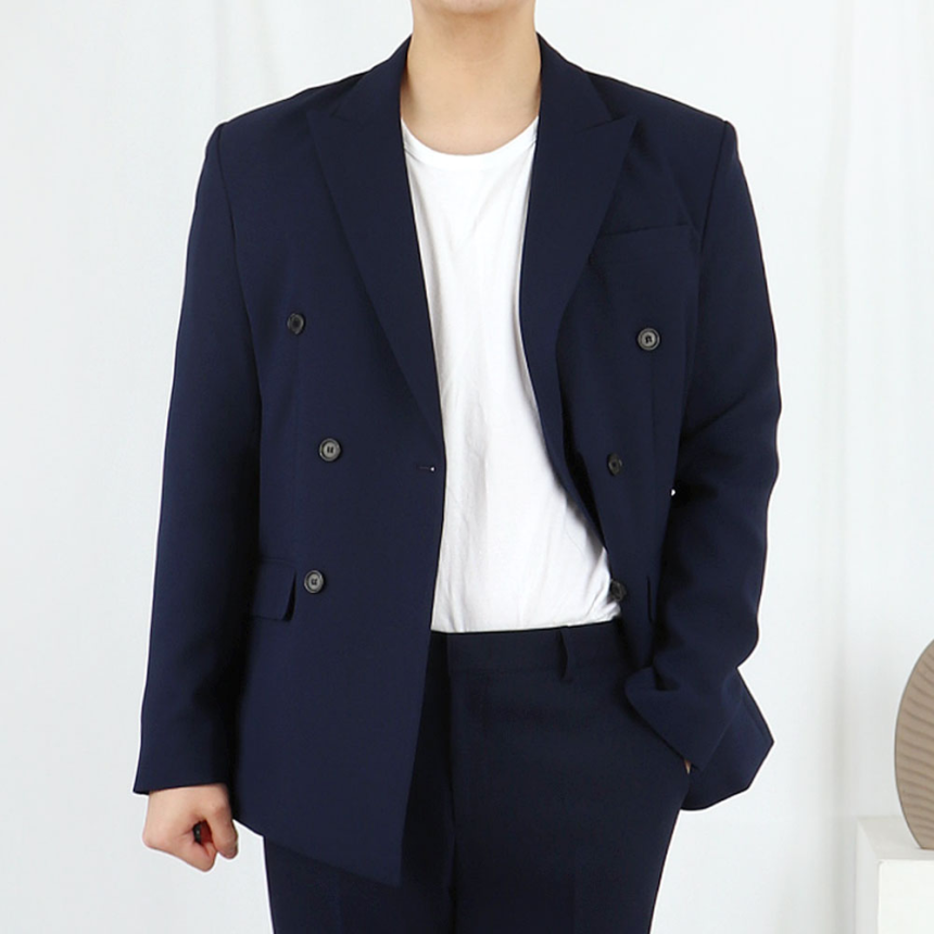 남자 결혼식 하객룩 다크 네이비 정장