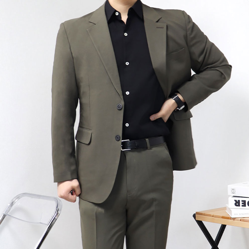 결혼식 남자 하객룩 카키 수트 개화기 정장