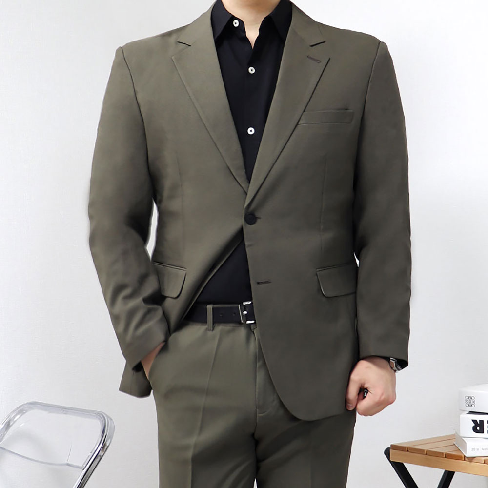 결혼식 남자 하객룩 카키 수트 개화기 정장