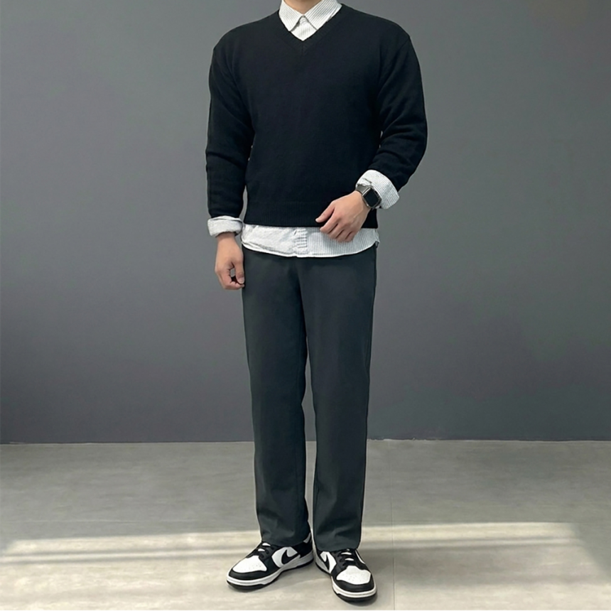 남자 브이넥 크롭 니트
