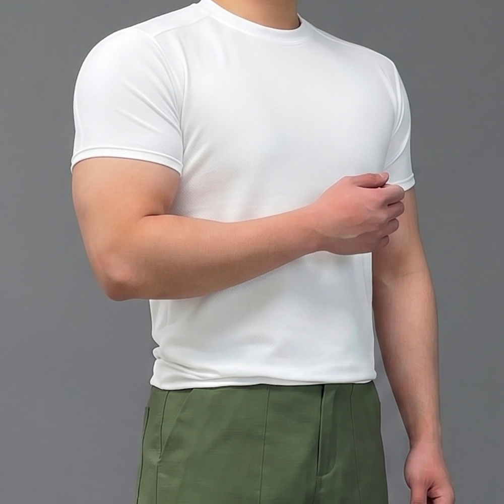 남자 어깨 넓어 보이는 크롭 머슬핏 반팔