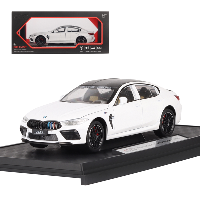 모터쇼 BWM M8 화이트