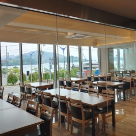 부산식당 의자 테이블 대량납품