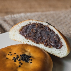 소적두 통밀팥빵 90g