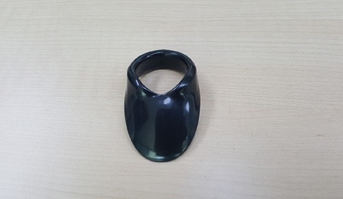 Ahmggakji thumb ring F.E. female