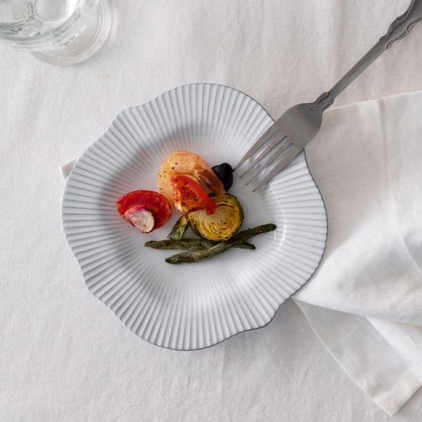 블랑 플리츠 접시 소