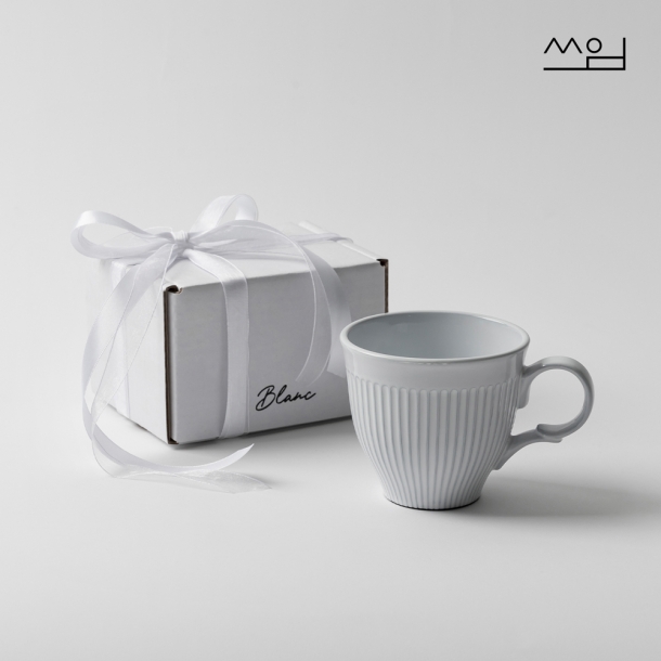 블랑 플리츠 머그