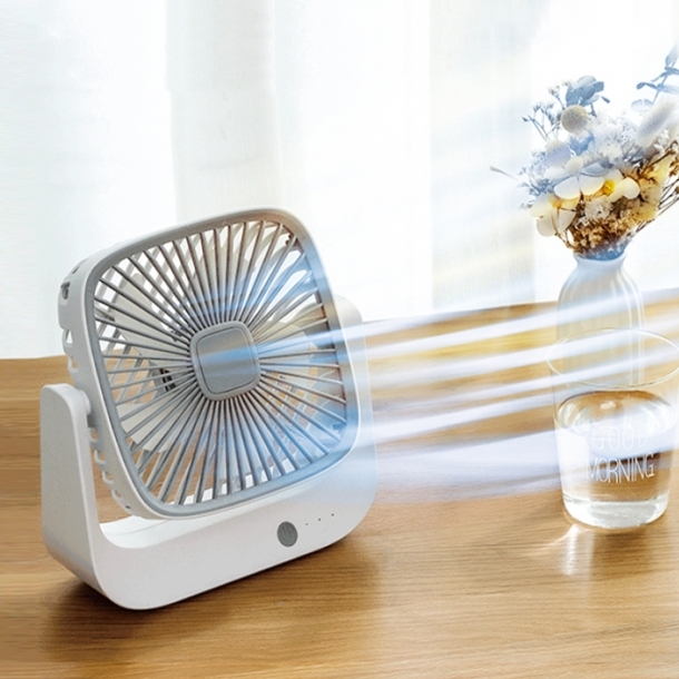 단 돈 만원! 밀톤 휴대용 데스크팬