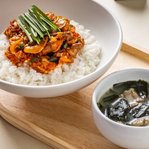 강릉식 꼬막비빔밥과 미역국