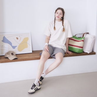 유어즈 베이직 반팔티셔츠