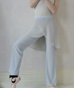 Typha - Stretchy Sheer Drape with Ribbed Bamboo Fabric