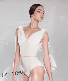 JAC - RUCHED DOLL split neck leotard
