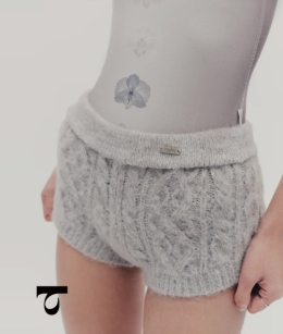 Typha - Melange yarn blend Knitted Shorts