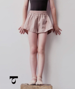 Typha -(K)Textured Smocked Waist A-Line Shorts (주니어사이즈)
