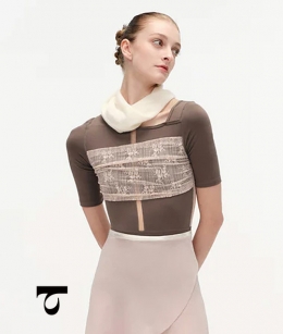 Typha - Lace Short Sleeves *스크래치세일*
