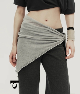 Typha - Muted Vintage-Inspired Colour-Block Hip Scarf