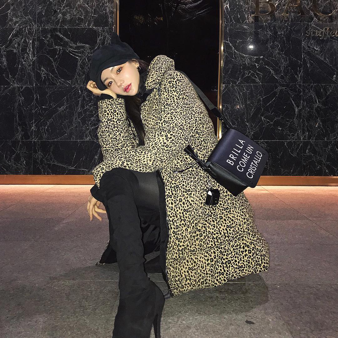 @seoa_p #OOTD MARCE Shoulder Bag (Jade Black) 박서아 가방