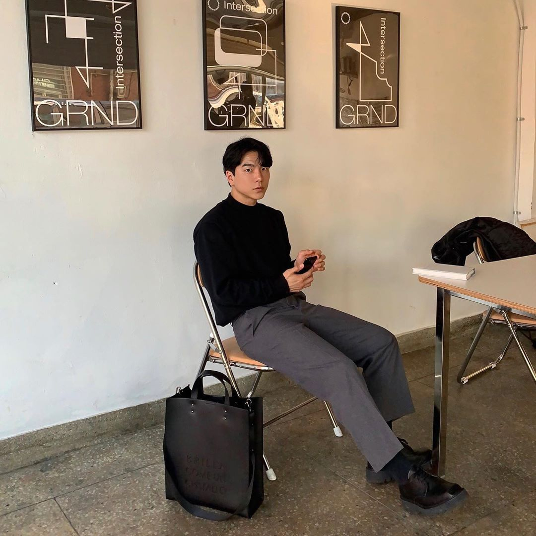 [@bino___x] MARCE Unisex Tote Bag (Glow Black) | Karim Rashid