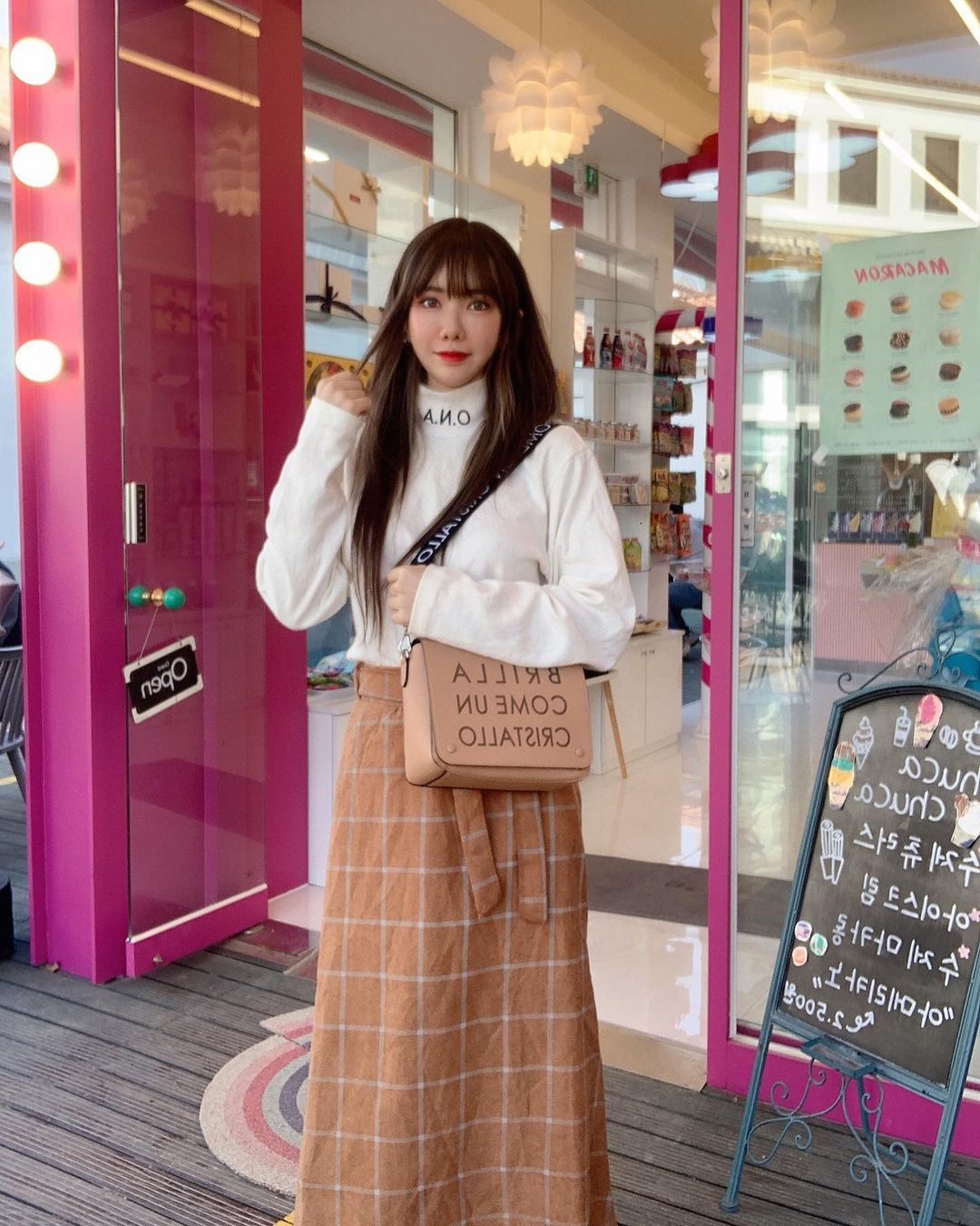 @djmercuryshine #OOTD MARCE Shoulder Bag (Butterum)