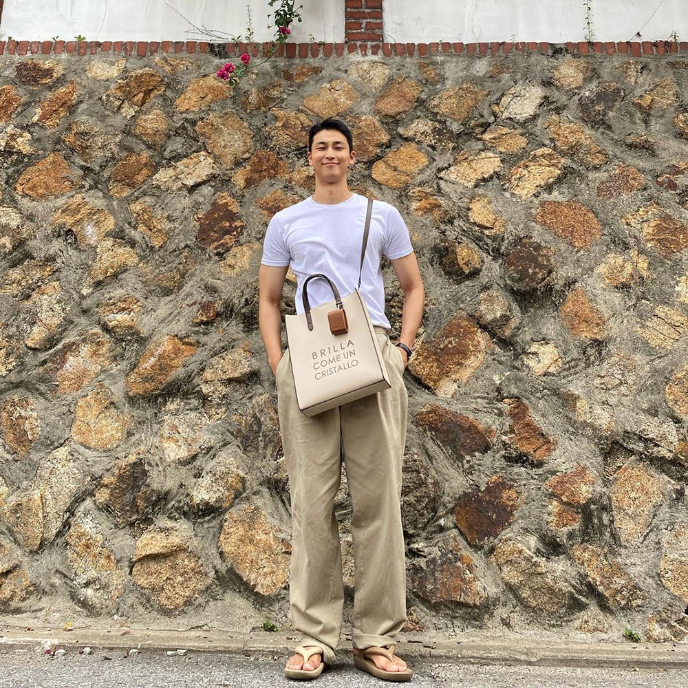 @188cmm #OOTD BBYB MARCE Slim Unisex Tote Bag (Sand Ivory)