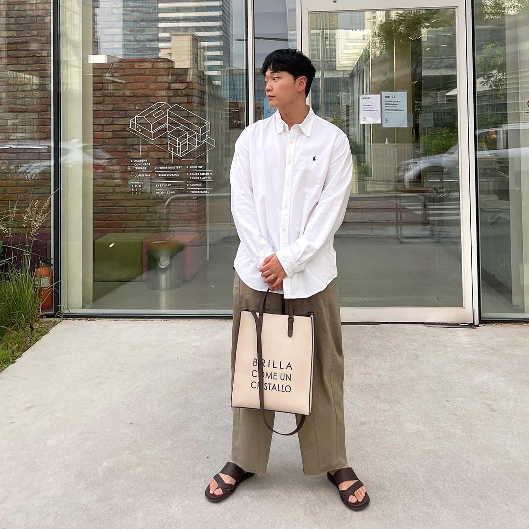 @done__u #OOTD BBYB MARCE Slim Unisex Tote Bag (Sand Ivory)