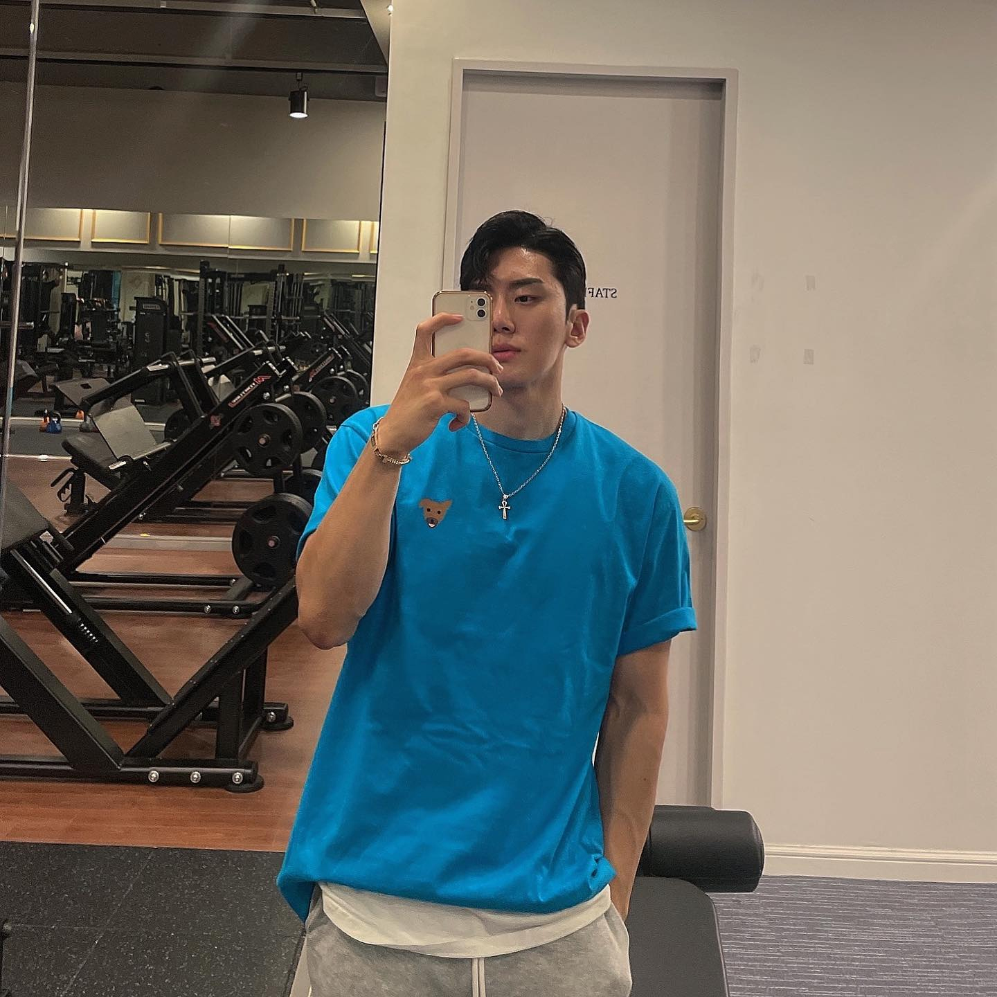 [@cj.h9s] Unisex Yellow Tape Over-fit T-shirt (Blue) | Karim Rashid