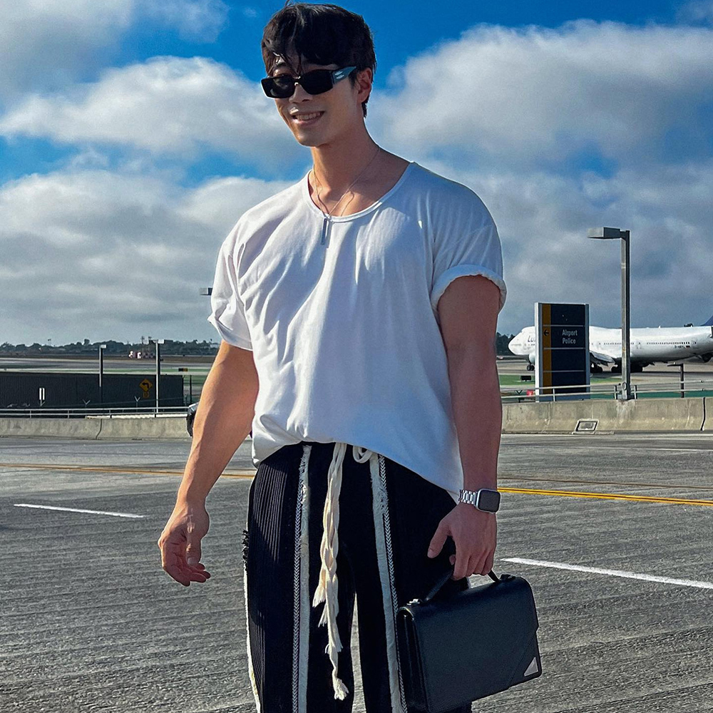 [@bumki___] Mago Unisex Satchel Cross Bag (Jade Black) | Karim Rashid