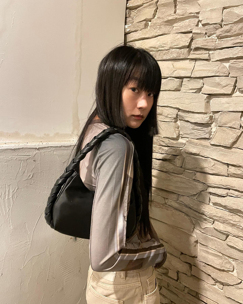 BBYB @sooooorok #OOTD Merr Tote Bag (Jade Black)