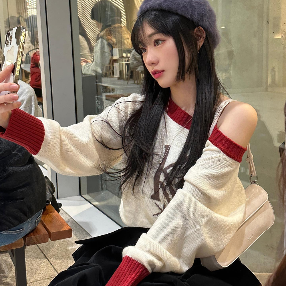 [@suj_q] Lala Shoulder Bag (Crinkled Ivory) | Karim Rashid