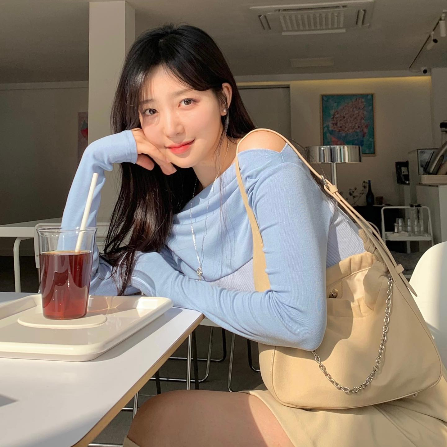 [@yoonnxx] Balloon Suede Shoulder Bag (Grey Beige) | Karim Rashid