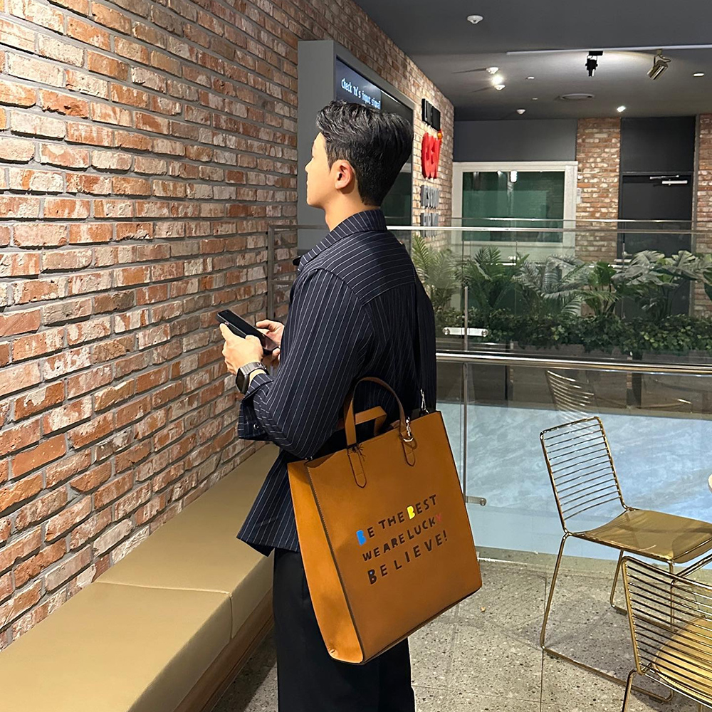 [@_hyopang] MARCE Unisex Tote Bag (Amber Brown) | Karim Rashid