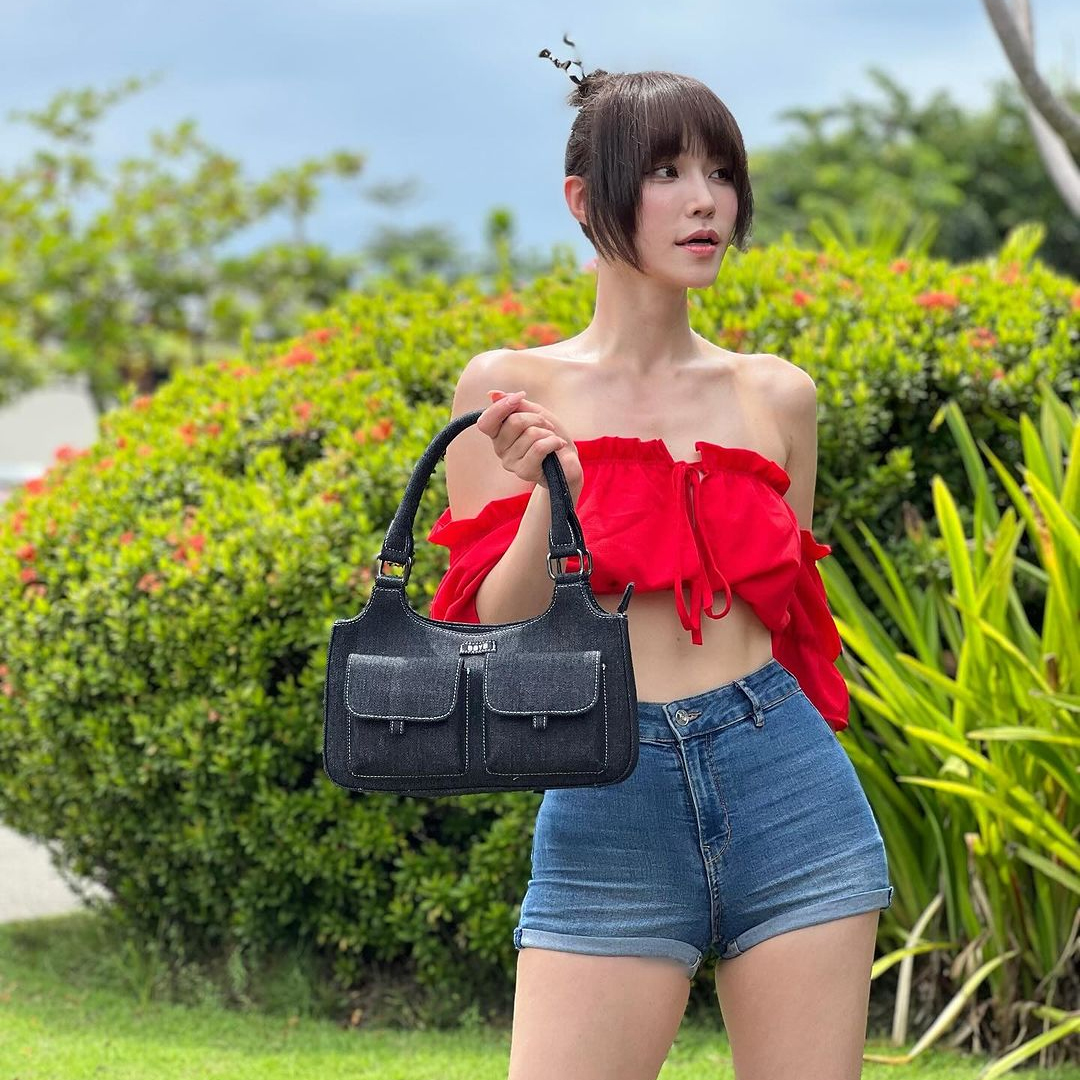 [@2u2_0109] Linda Tote Bag (Denim Black) | Karim Rashid