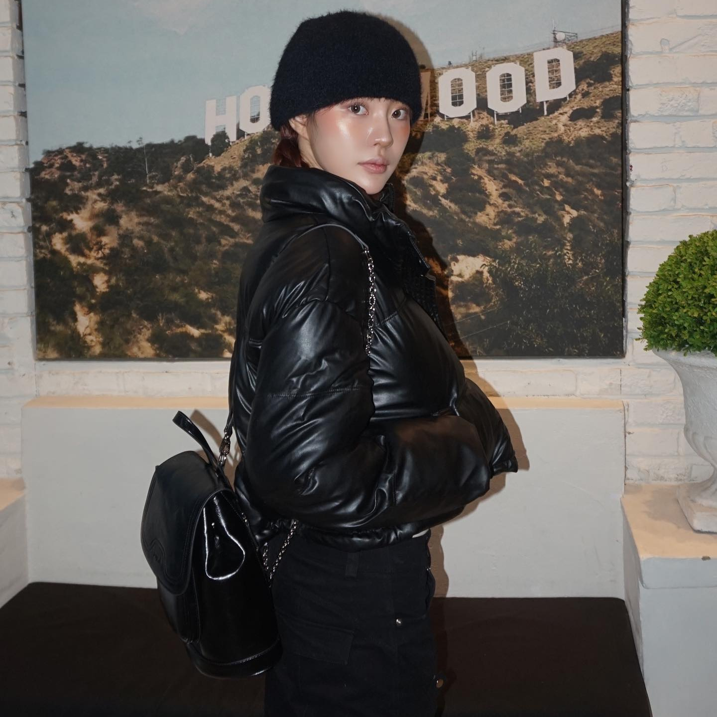 [@dandell_e] BEI Chain Small Backpack (Black) | Karim Rashid
