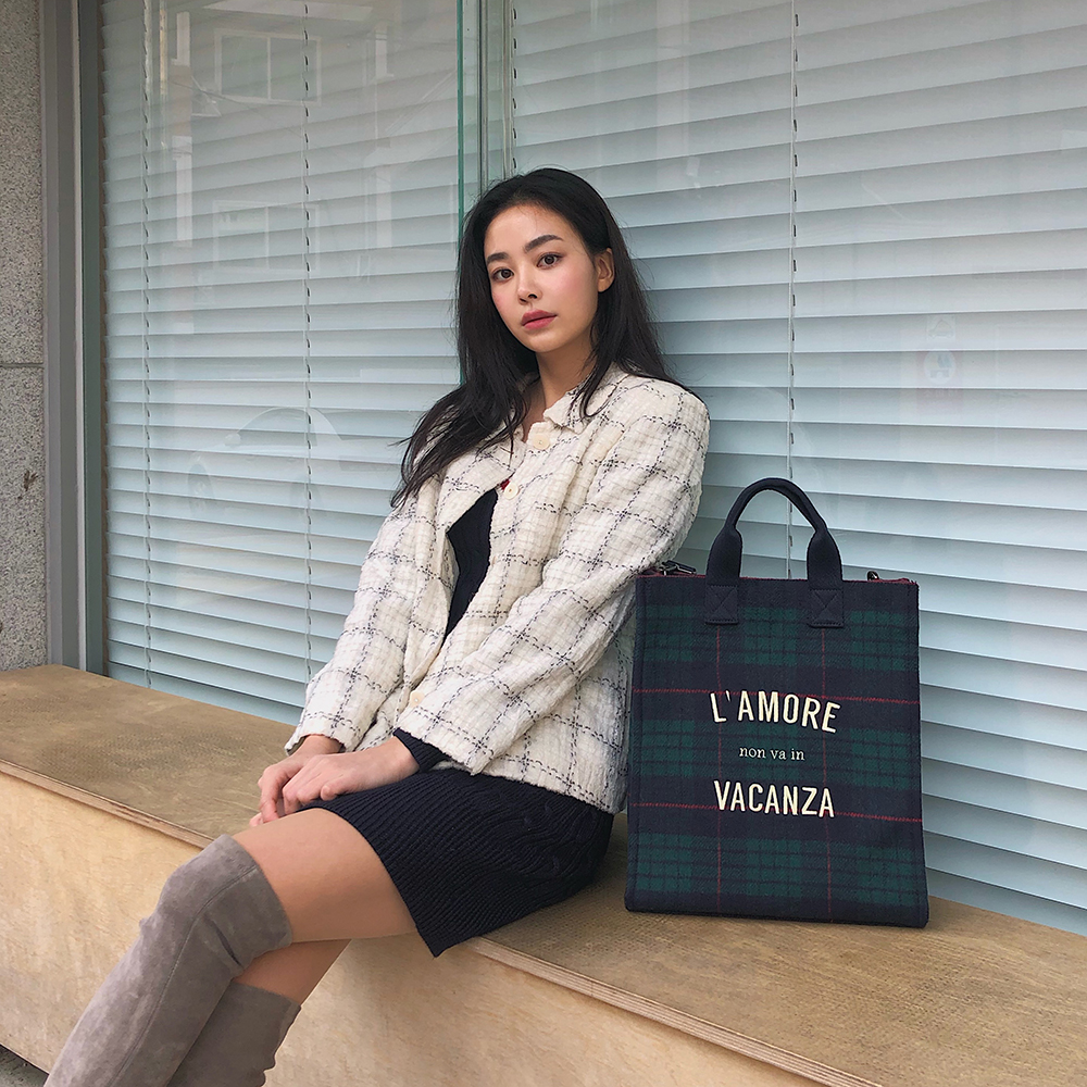 [@calm_honey] Tartan Unisex Tote Bag (Green) | Karim Rashid