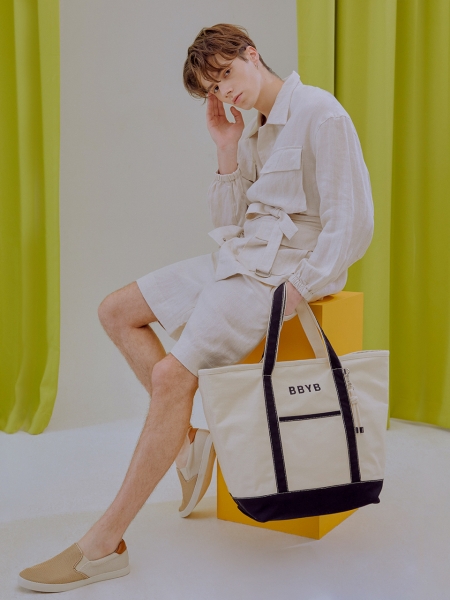 [리퍼브] Tropical Market Bag (Extra-large) Black