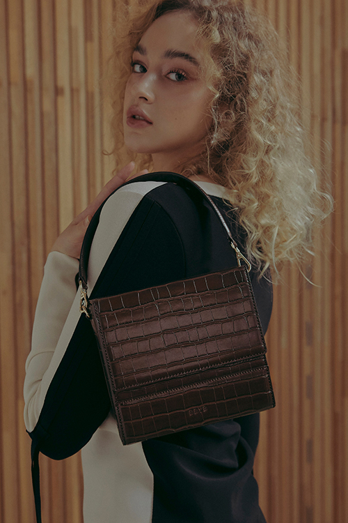 Croc Lily Bag (Chestnut Brown)