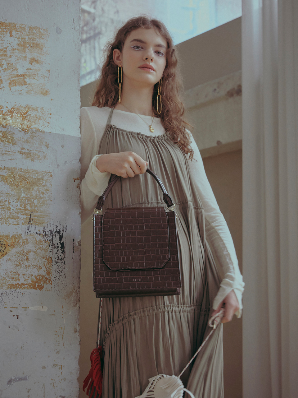 Croc Ora Tote Bag (Chestnut Brown)