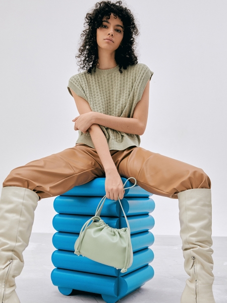 Balloon (S) Shoulder Bag (Pale Green)