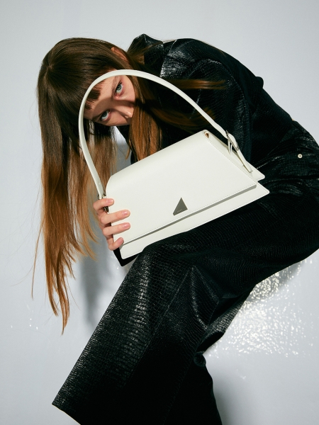 [리퍼브] Miu Shoulder Bag (Titanium White)