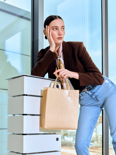 Nov Unisex Medium Tote Bag (Crinkled Cream)