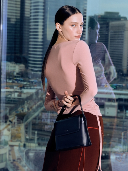 Ciel Shoulder Bag (Crinkled Black)