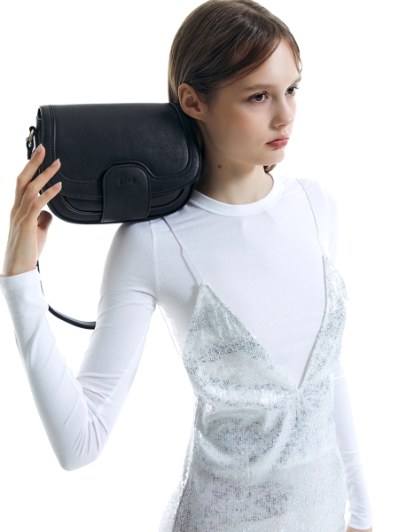 BEI Saddle Shoulder Bag (Black)