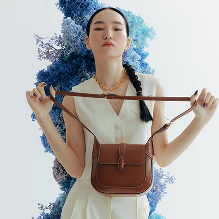 Ecor Medium Shoulder Bag (Brown)