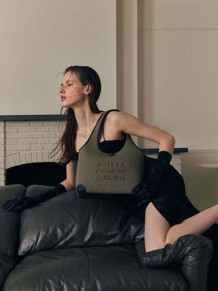 MARCE Fab Shoulder Bag (Black)