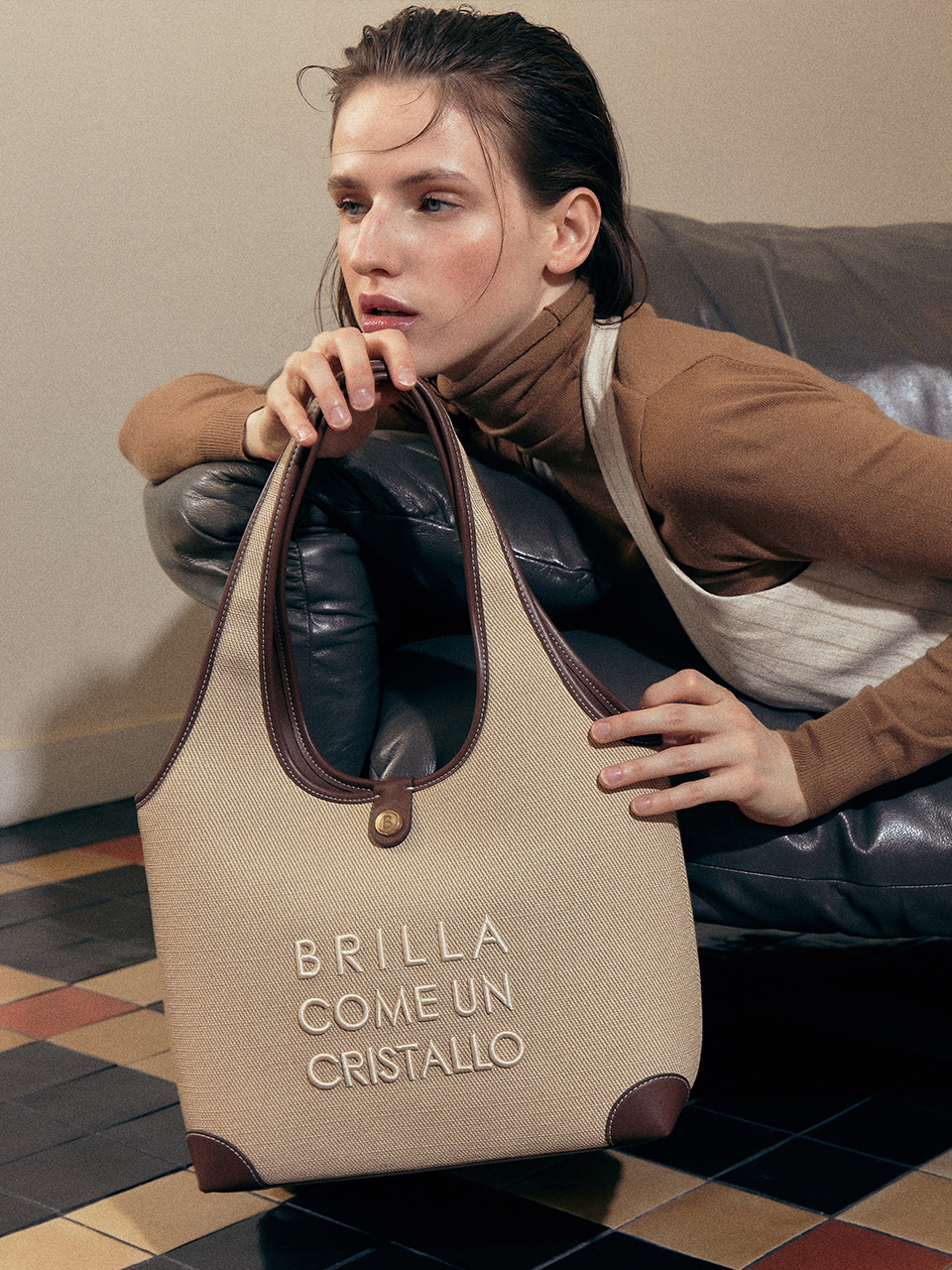 MARCE Fab Shoulder Bag (Brown)