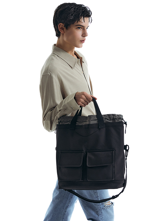 MARE Nylon Duffle Shoulder Bag (Black) | 비비와이비